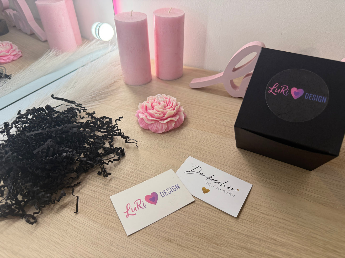 Blütenkerze – handgefertigte Deko-Blume aus Sojawachs in Wunschfarbe ( im Set günstiger)