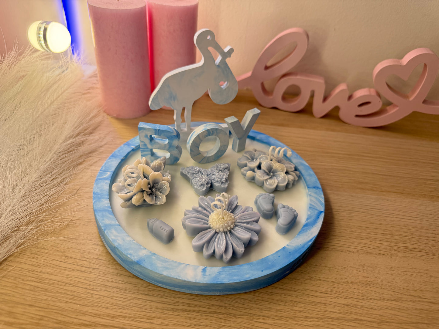 Handgefertigter Baby Teller 19 cm als kleines Geschenk zur Geburt
