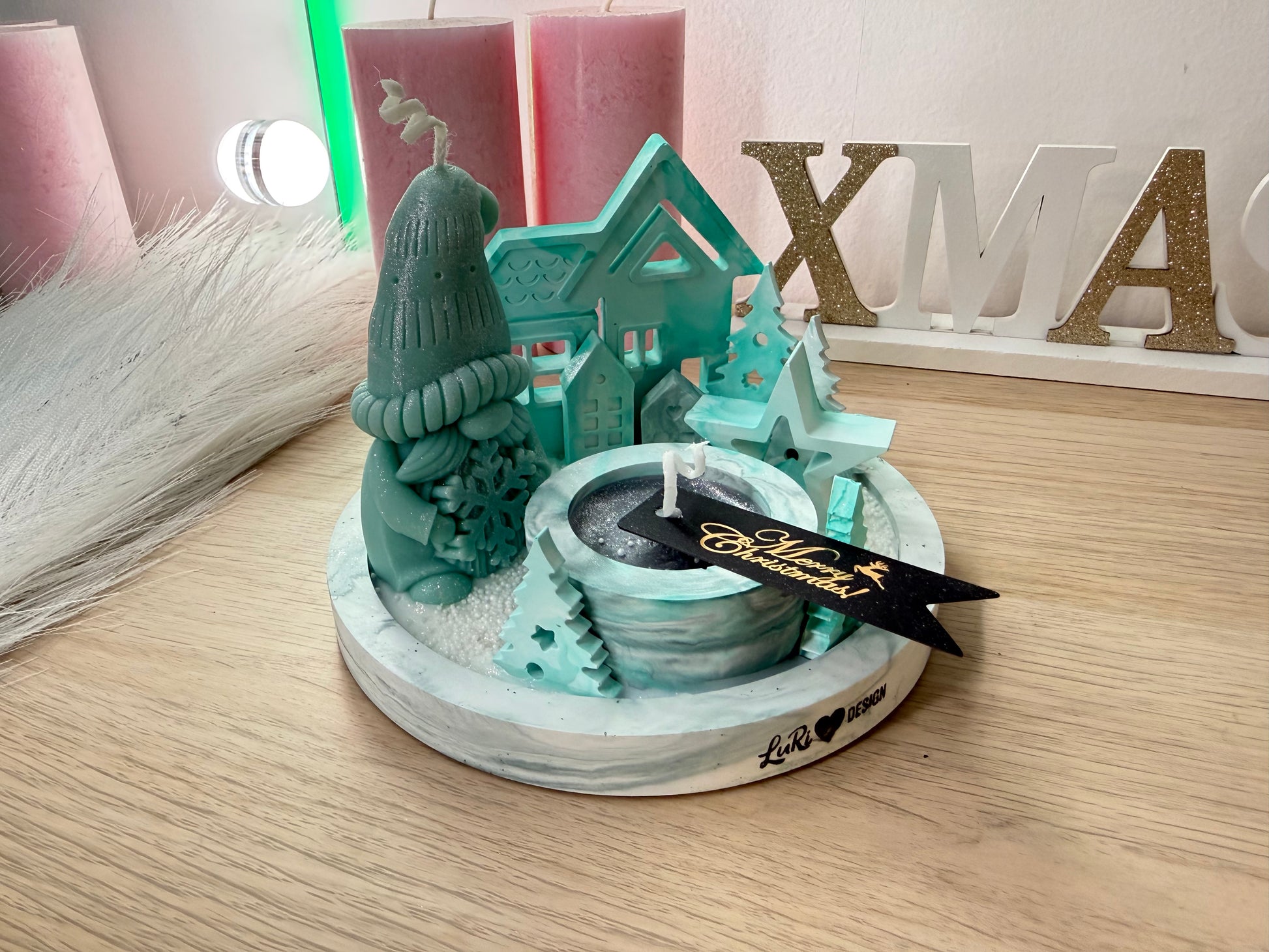 Weihnachts Kerzen Set als Geschenkidee – stilvolle Deko mit Wichtelkerze, Winterlandschaft und warmem Kerzenlicht