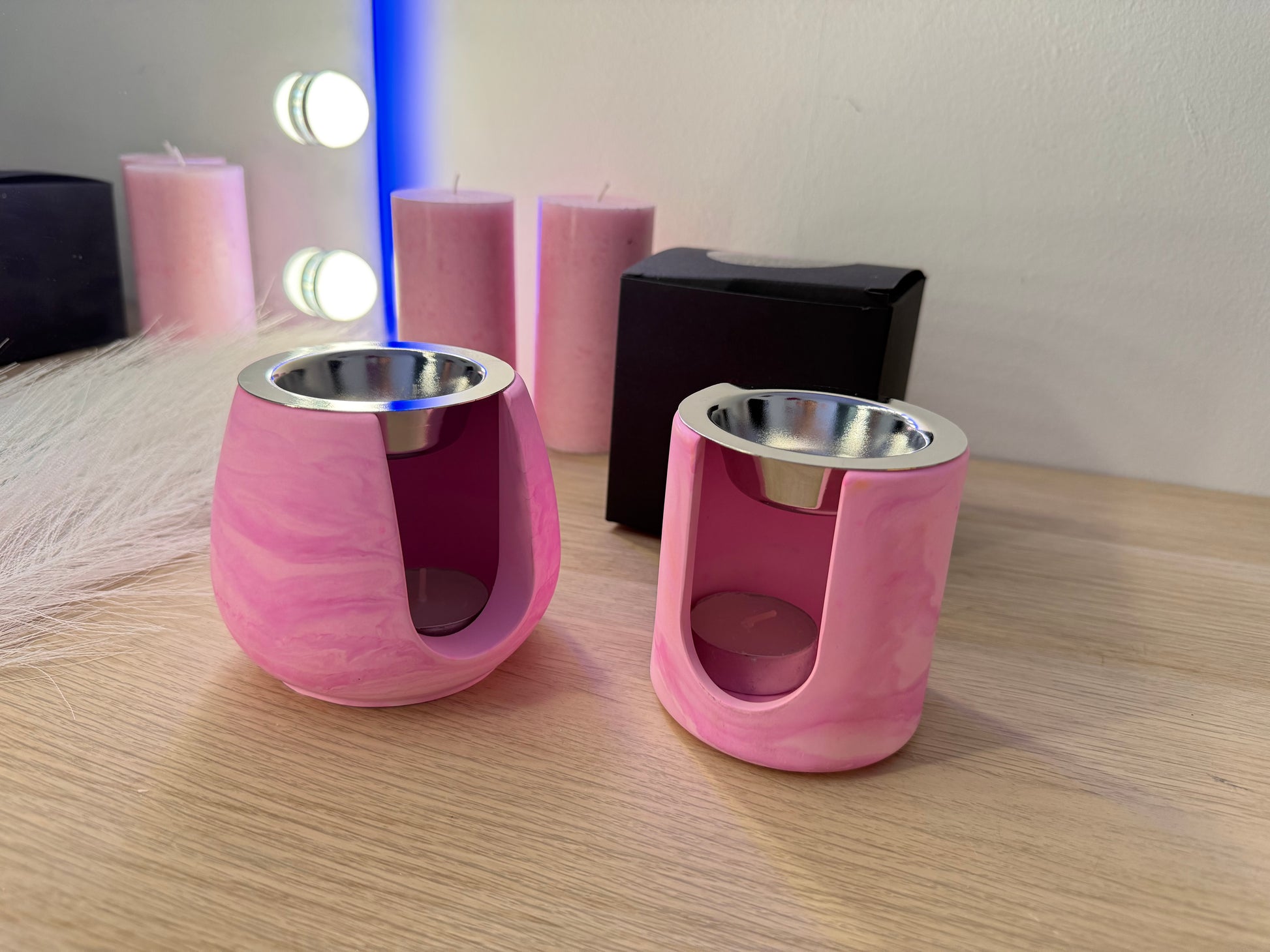 Romantische Teelichthalter aus Gießkeramik in Rosa als liebevolle Geschenkidee für Hochzeit, Geburtstag oder Valentinstag