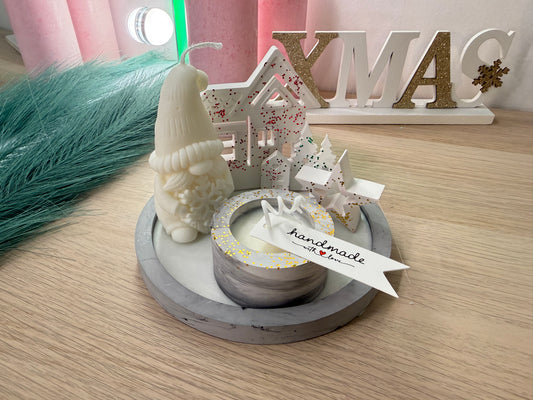 Kleines Winter-Deko-Set mit Wichtelkerze & Minihäusern – handgegossen aus Gips & Sojawachs – personalisierbare Winterdekoration – handgemacht, personalisierbar, hochwertige Deko