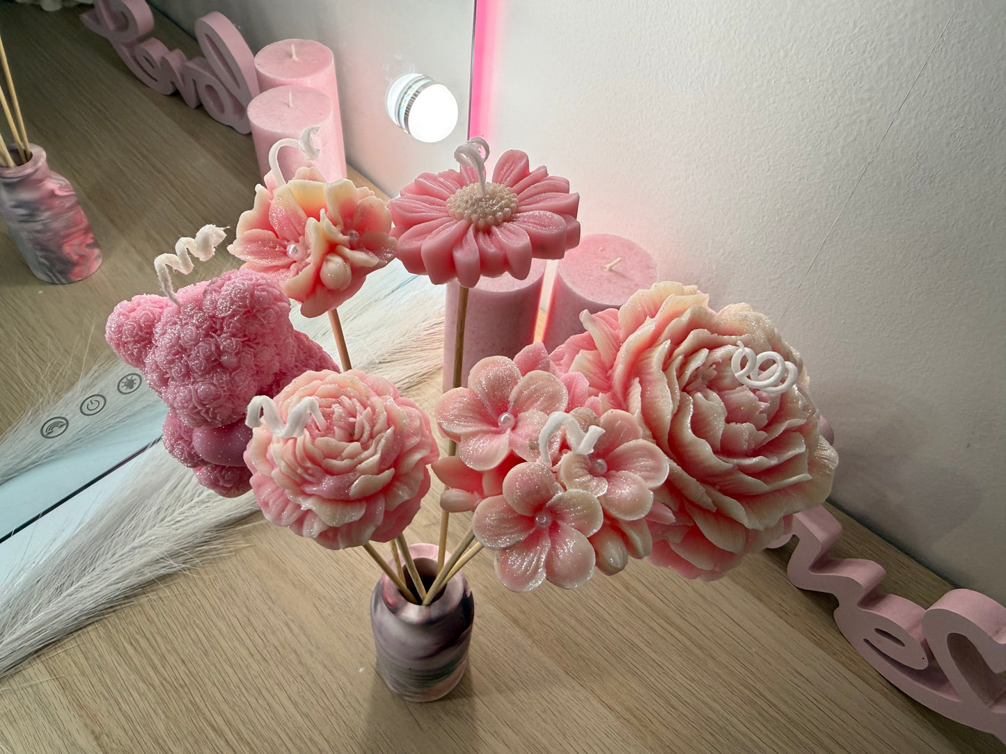 Candle arrangement “Pink Floral Magic” – decoration & gift idea with teddy bear and blossoms (for a real bouquet)
