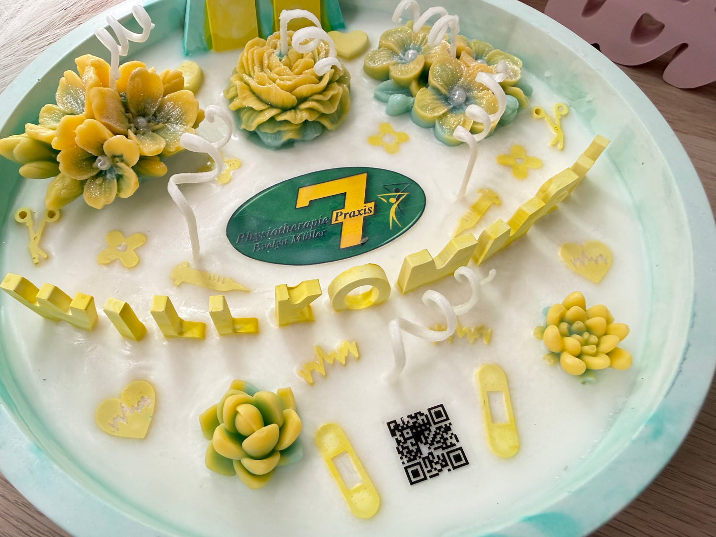 Individuelle Firmenschale – personalisierte Praxisschale mit Logo & Farbwunsch (22 cm)