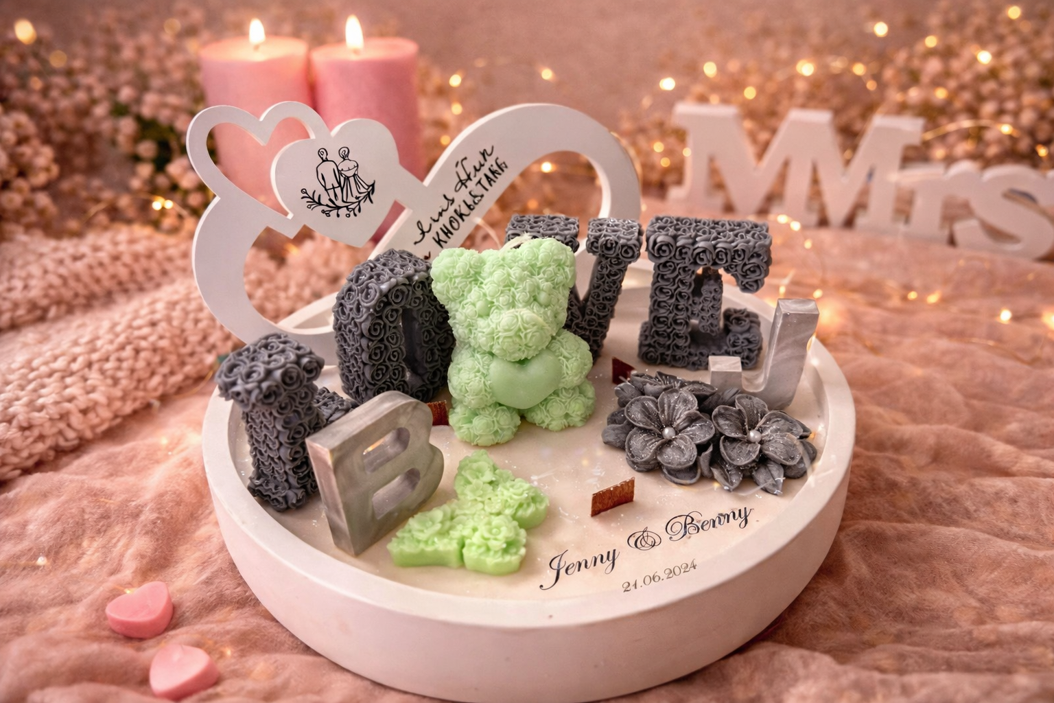Handgemachtes Kerzen Set mit Namen und Datum als individuelle Geschenkidee für Hochzeit oder Jahrestag