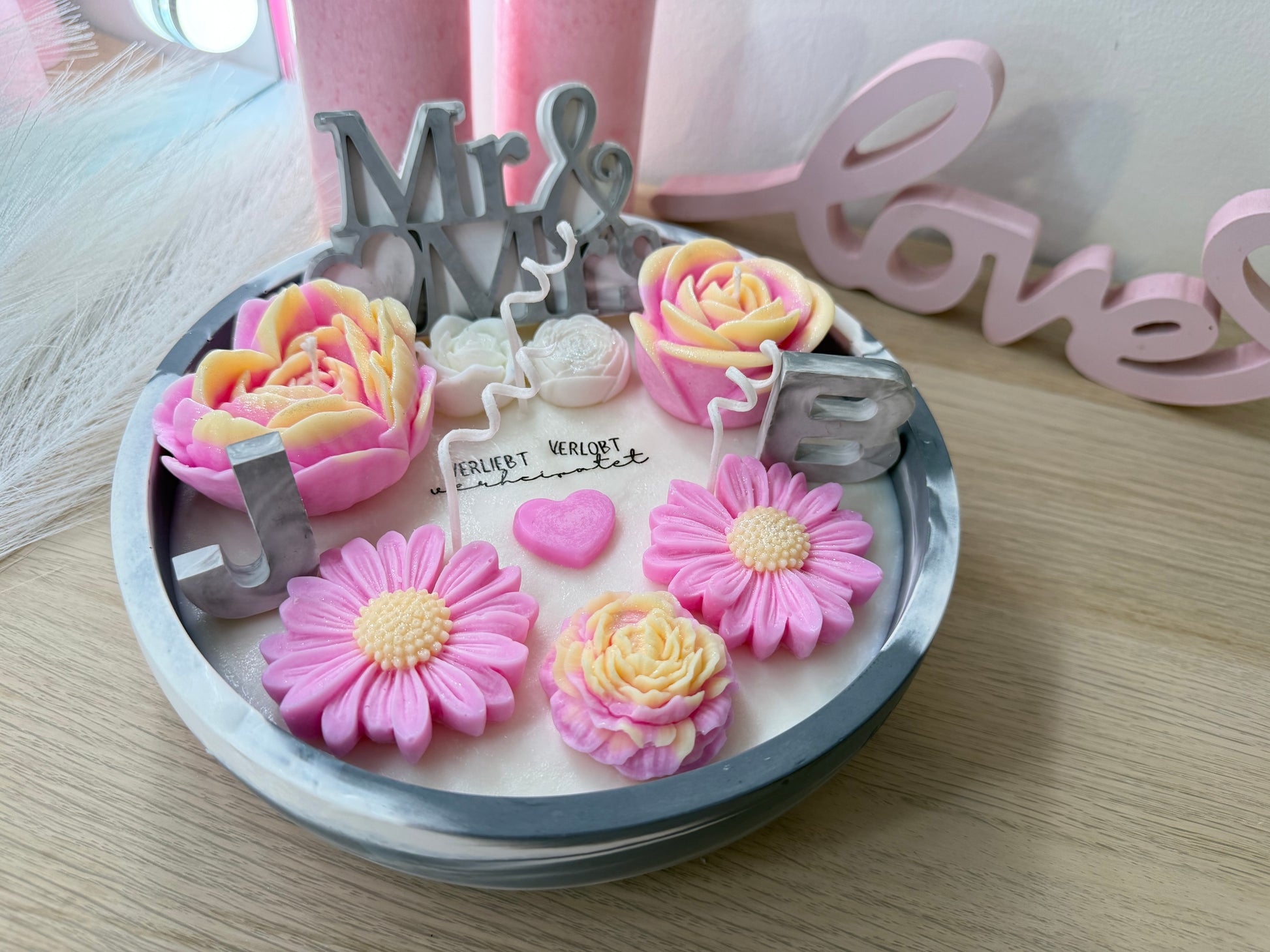 Edles Deko-Arrangement in Marmoroptik – handgegossene Geschenkidee für Hochzeit & Verlobung – personalisierbares Geschenk – handgemacht, personalisierbar, hochwertige Deko