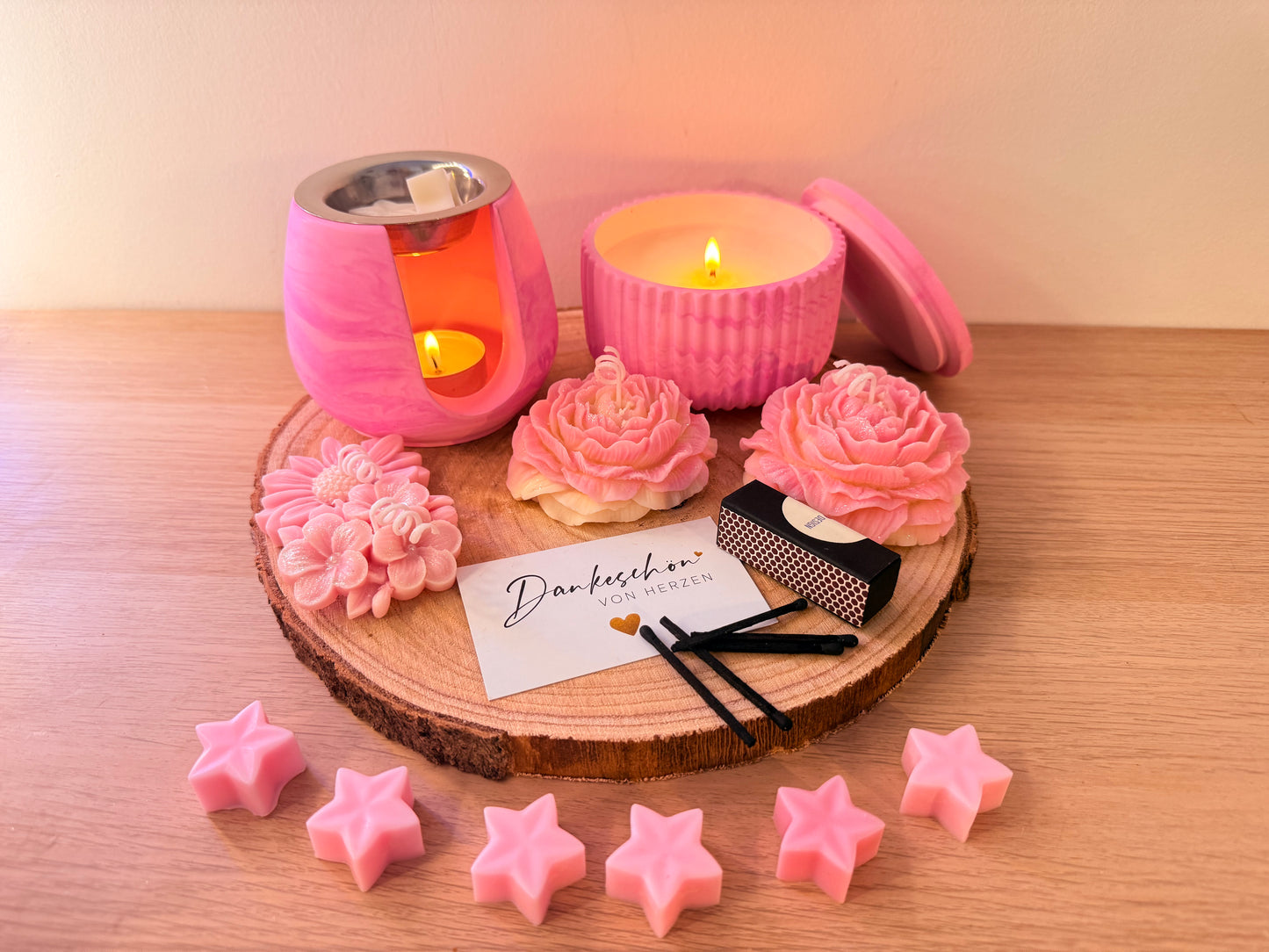 Handgefertigtes Business Geschenkset mit Kerzen, Duftlampen und Boutique Geschenkverpackung