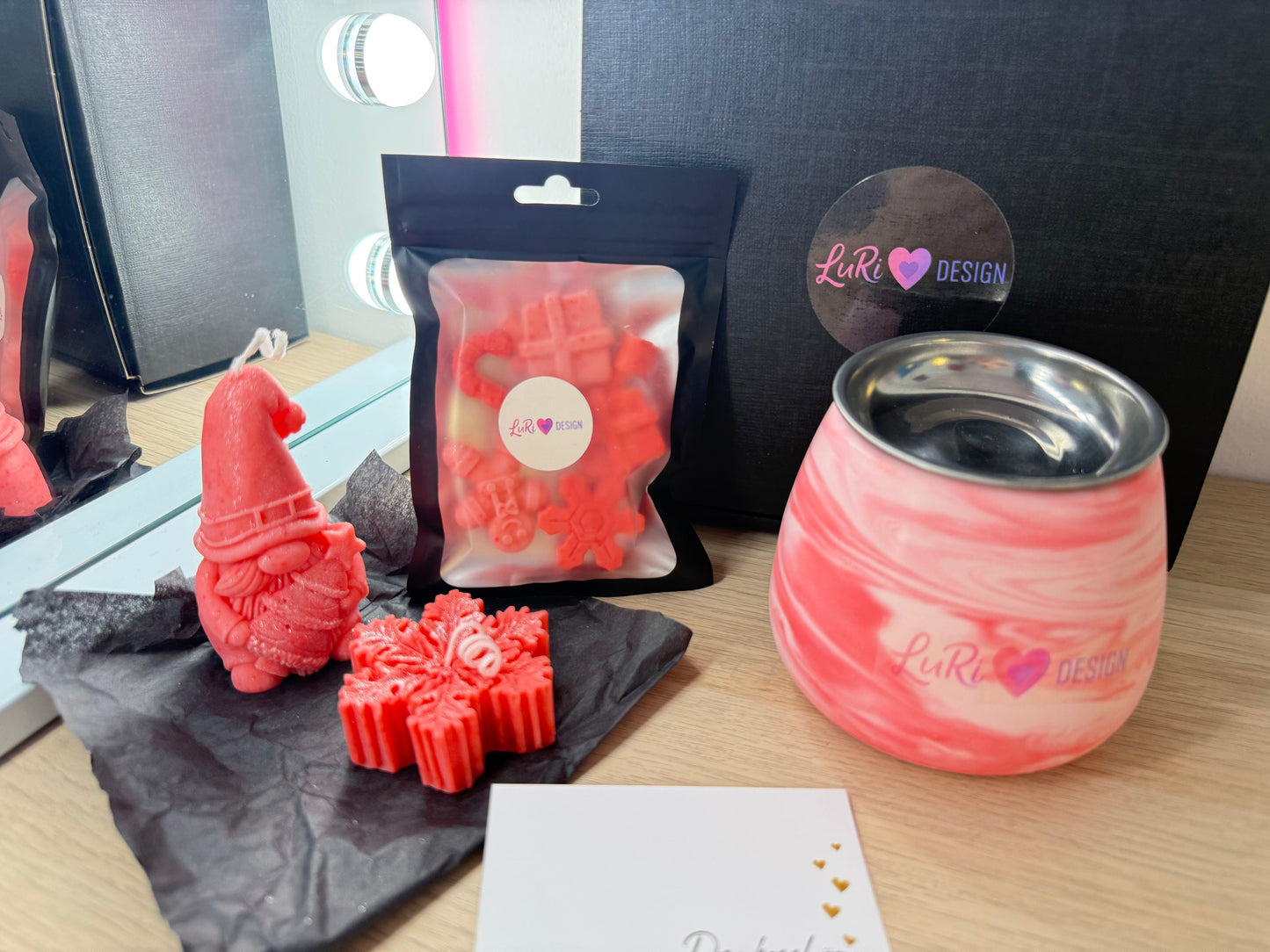 Dekorative Weihnachtskerze handgemacht – festliche Geschenkidee